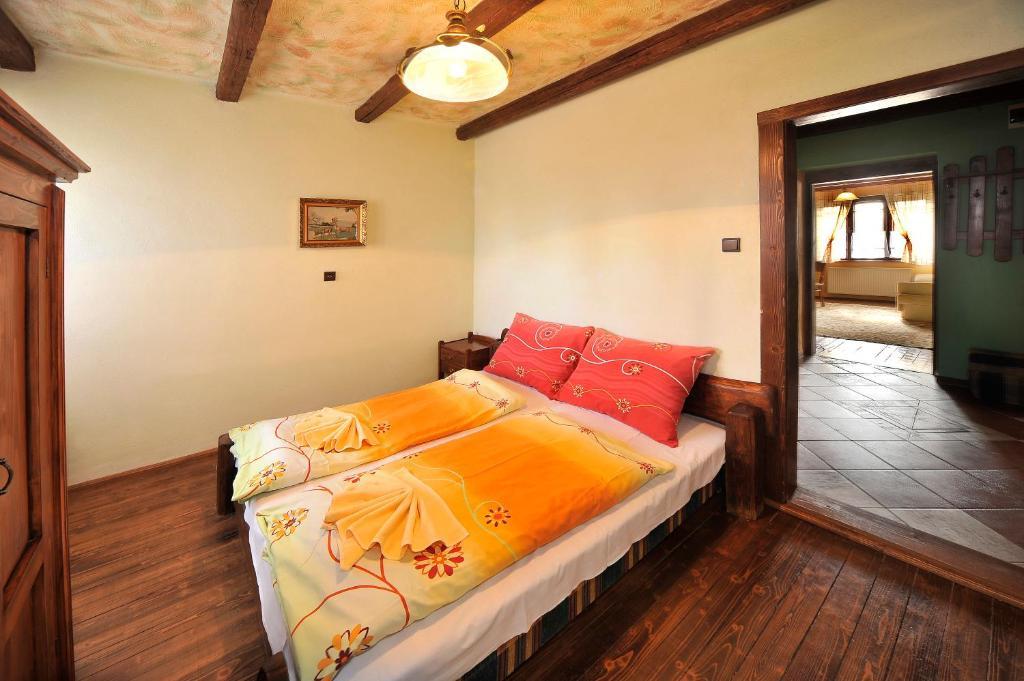 Apartmany Village Velky Slavkov Bilik gambar