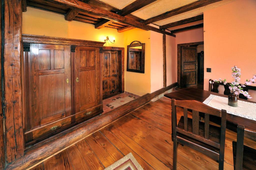 Apartmany Village Velky Slavkov Bilik gambar